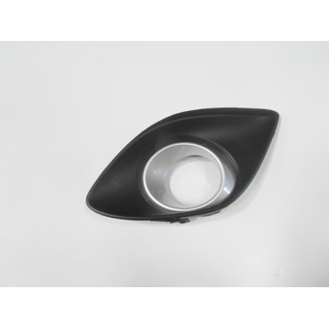 MAZDA 2- HB- 12/14; SİS LAMBA KAPAĞI SOL SİS DELİKLİ/ÇERÇEVESİ GÜMÜŞ GRİ (TYG) 345-2064A