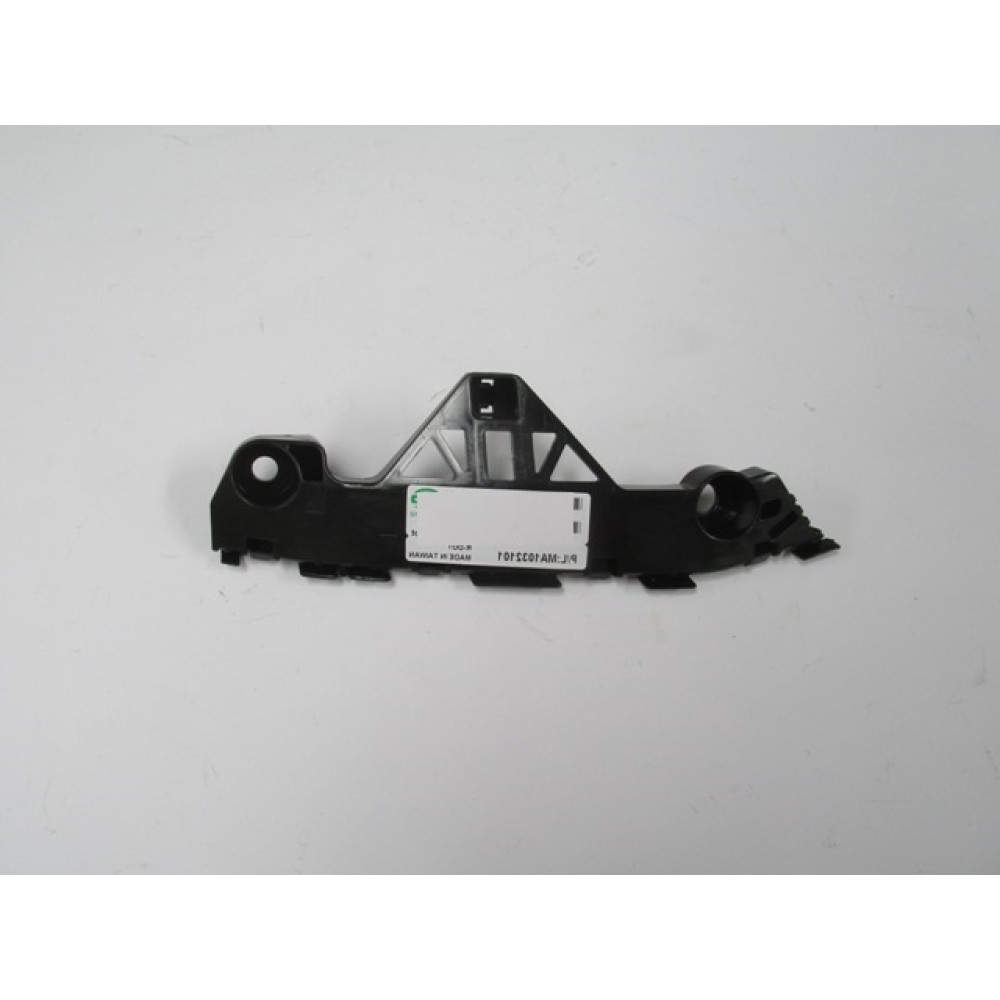MAZDA 3- SD/HB- 10/11; ÖN TAMPON BRAKETİ SAĞ (ÜST KULAĞA TAKILAN) (TYG) 353-2023