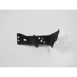 MAZDA 3- SD/HB- 16/20; ÖN TAMPON ÇAMURLUK BAĞLANTI BRAKETİ SOL (TW) 355-2032