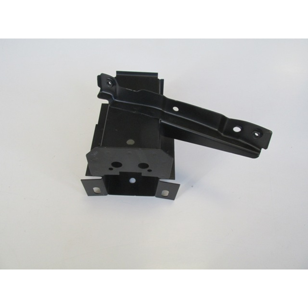 HONDA CIVIC- SD/HB- 99/01; ÖN ŞASİ UÇ DEMİRİ SAĞ (TAMPON BRAKETLİ) (EAGLE BODY) 406-2031A