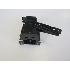 HONDA CIVIC- SD/HB- 99/01; ÖN ŞASİ UÇ DEMİRİ SAĞ (TAMPON BRAKETLİ) (EAGLE BODY) 406-2031A