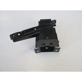 HONDA CIVIC- SD/HB- 99/01; ÖN ŞASİ UÇ DEMİRİ SOL (TAMPON BRAKETLİ) (EAGLE BODY) 406-2032A