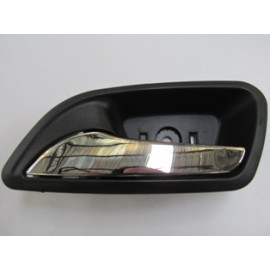 CHEVROLET CRUZE- 09/14; ARKA KAPI İÇ AÇMA KOLU SOL SİYAH ELCEĞİ NİKELAJLI (HUSHAN) 5107-3052