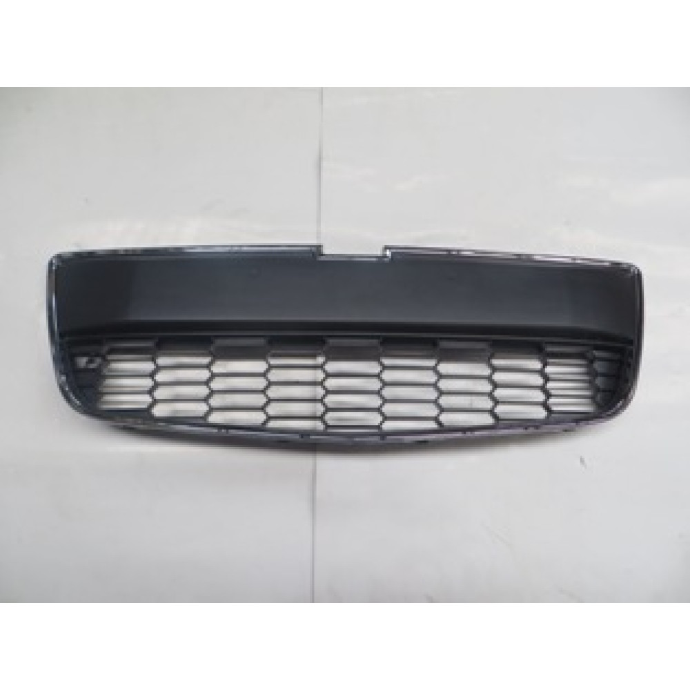 CHEVROLET AVEO- SD/HB- 11/13; ÖN TAMPON PANJURU SİYAH (NİKELAJ ÇERÇEVELİ) (TW) 5134-2010