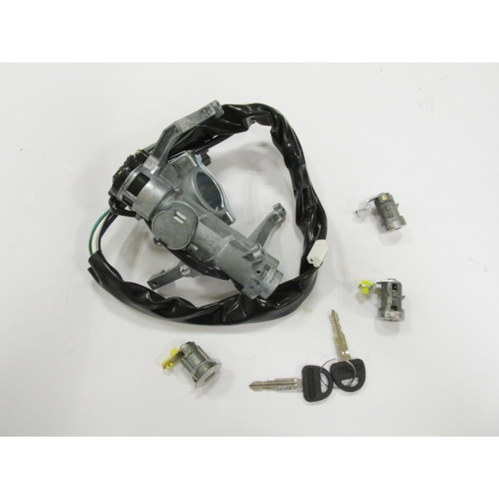 SUZUKI GRAND VITARA- 98/02; KONTAK KİLİT SET(3LÜ)(KONTAK/KAPI/BAGAJ)TERMİKLİ/IMMOBILIZERSIZ 532-1907