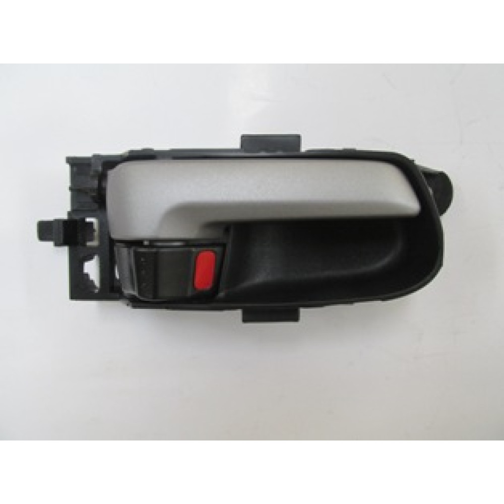 SUZUKI GRAND VITARA- 06/12; ÖN KAPI İÇ AÇMA KOLU SAĞ SİYAH (ELCEĞİ GÜMÜŞ GRİ) (HUSHAN) 534-3011