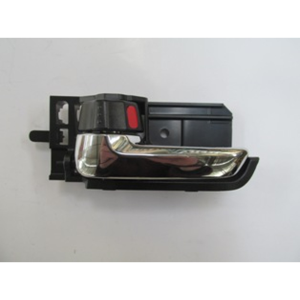 SUZUKI SWIFT- 05/11; ÖN KAPI İÇ AÇMA KOLU SOL SİYAH/NİKELAJLI (HUSHAN) 543-3012