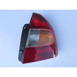 HYUNDAI ACCENT- MILENYUM- 00/02; STOP LAMBASI SAĞ KIRMIZI/SARI/BEYAZ (MARS) 593-1501