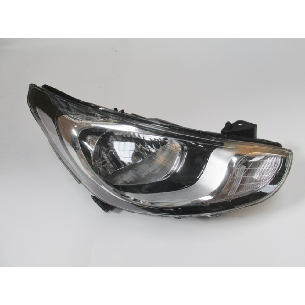 HYUNDAI ACCENT- BLUE- 11/14; FAR LAMBASI SAĞ ELEKTRİKLİ/MOTORLU/BEYAZ REFLEKTÖRLÜ LEDSİZ H4 (AYFAR) 596-1001