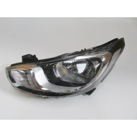 HYUNDAI ACCENT- BLUE- 11/14; FAR LAMBASI SOL ELEKTRİKLİ/MOTORLU/BEYAZ REFLEKTÖRLÜ LEDSİZ H4 (AYFAR) 596-1002