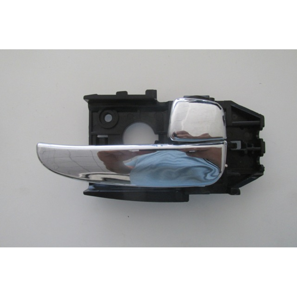 HYUNDAI ELANTRA- 04/07; ÖN KAPI İÇ AÇMA KOLU SAĞ NİKELAJLI 604-3053