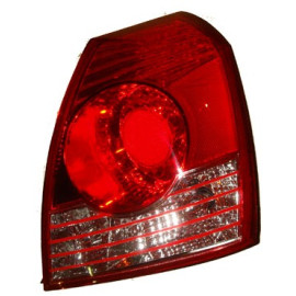 HYUNDAI ELANTRA- 04/07; STOP LAMBASI SAĞ (ÜSTÜ KIRMIZI) ALTI BEYAZ (FAMELLA) 604-1501A