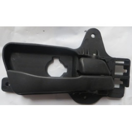 HYUNDAI I30- 07/12; ARKA KAPI İÇ AÇMA KOLU SAĞ SİYAH (TW) 607-3051