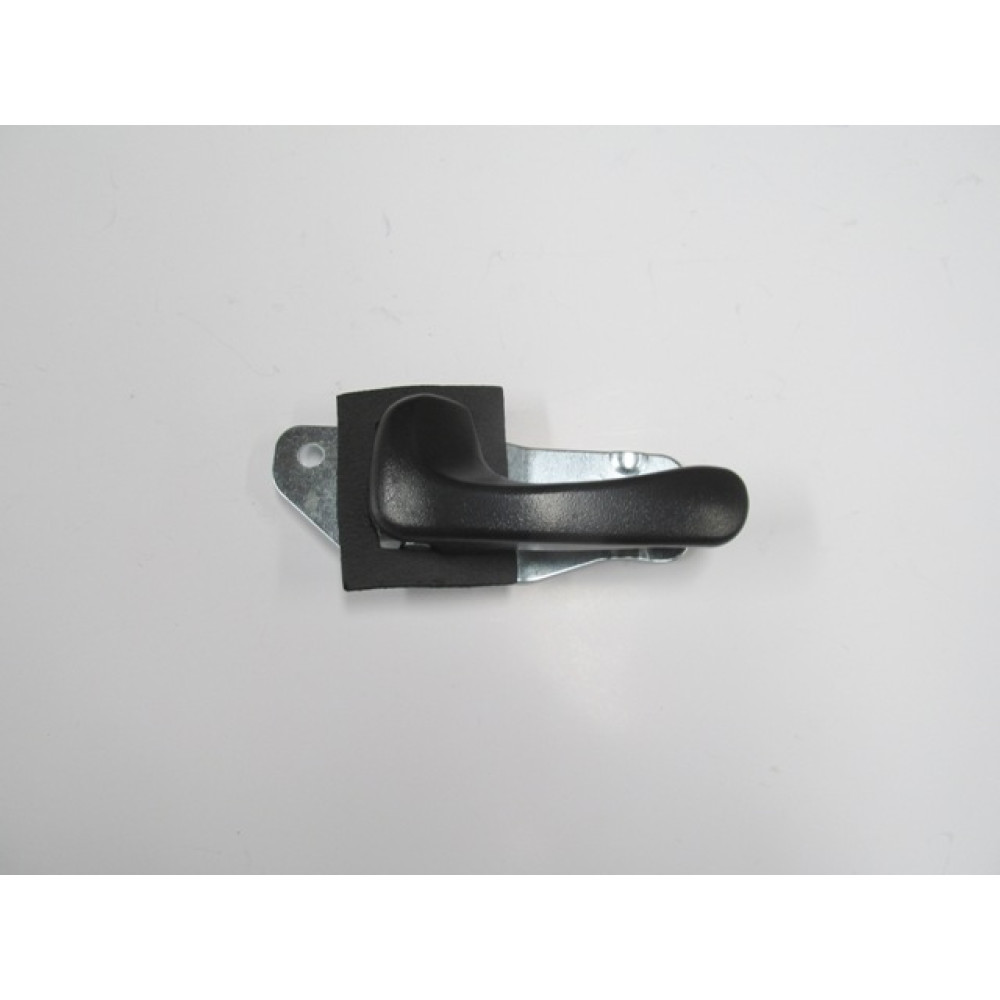 HYUNDAI STAREX- MİNİBÜS- 98/08; ÖN KAPI İÇ AÇMA KOLU SOL SİYAH (PÜTÜRLÜ TİP) (HUSHAN) 635-3012