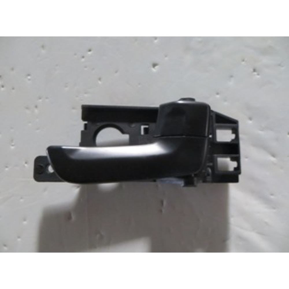 KIA SPORTAGE- 05/08; ÖN/ARKA KAPI İÇ AÇMA KOLU SAĞ SİYAH (HUSHAN) 696-3011