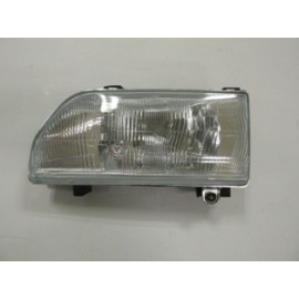 KIA HI BESTA- MİNİBÜS- 97/99; FAR LAMBASI SOL (BAĞLANTI PLASTİĞİ İLE BİRLİKTE) (ÇİZGİLİ CAM) FAM 702-1004