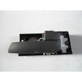 KIA RIO- III- 06/11; ÖN KAPI İÇ AÇMA KOLU SAĞ GRİ (HUSHAN) 710-3013