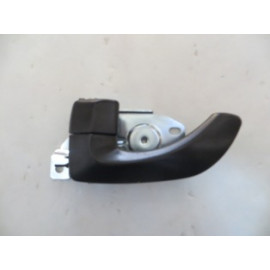 KIA SORENTO- 02/09; ARKA KAPI İÇ AÇMA KOLU SAĞ SİYAH (HUSHAN) 740-3051