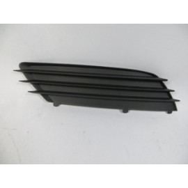 OPEL ASTRA- H- HB- 04/07; SİS LAMBA KAPAĞI SAĞ SİS DELİKSİZ 755-2061A