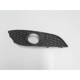 OPEL ASTRA- H- SD/HB- 07/14; SİS LAMBA KAPAĞI SAĞ SİS DELİKLİ 755-2061B