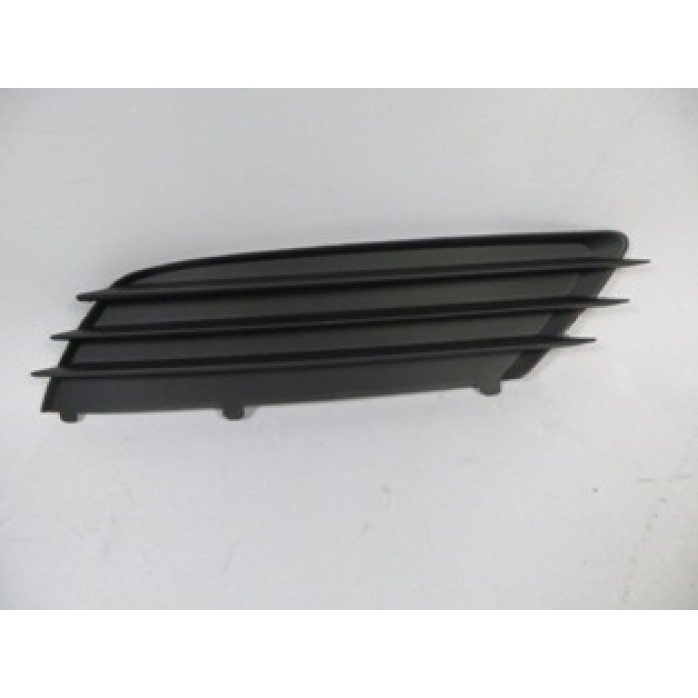OPEL ASTRA- H- HB- 04/07; SİS LAMBA KAPAĞI SOL SİS DELİKSİZ 755-2062A