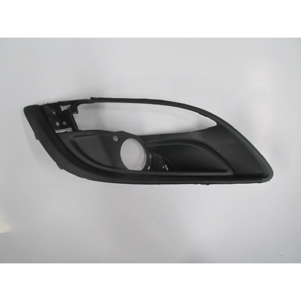 OPEL ASTRA- J- SD/HB- 12/20; SİS LAMBA KAPAĞI SAĞ SİS/SİNYAL/DELİKLİ/ÇITA DELİKSİZ 756-2063