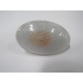 OPEL CORSA- C- 00/03; ÇAMURLUK SİNYALİ FÜME SAĞ/SOL AYNI (ADET) 768-1121