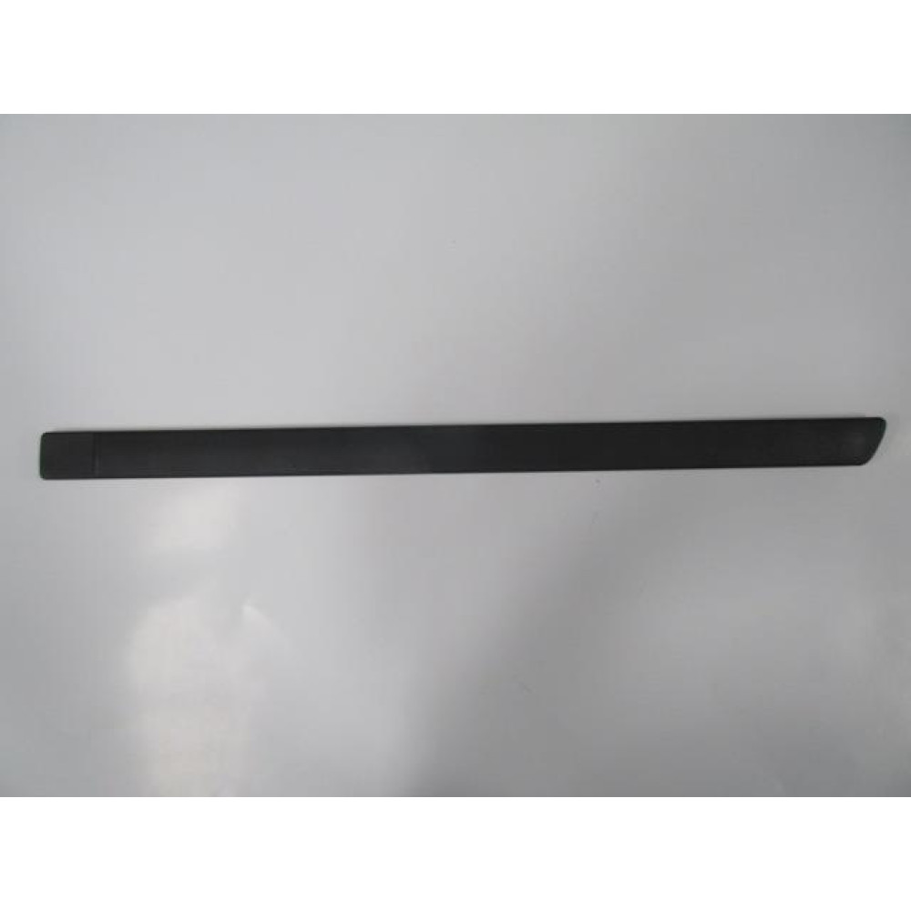 FORD FOCUS C MAX- 04/06; ARKA KAPI BANDI SOL SİYAH 835-2262