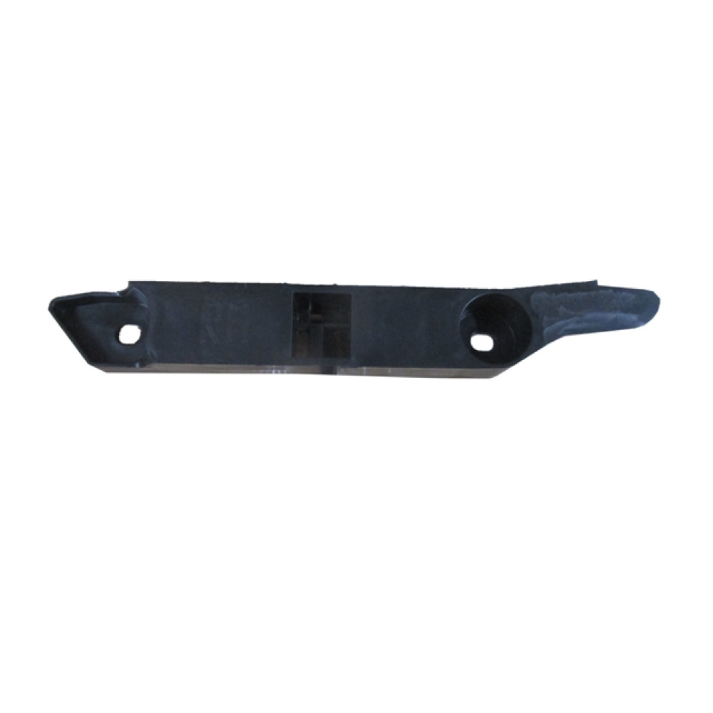 FORD FOCUS- SD- 08/11; ÖN TAMPON İÇ BAĞLANTI BRAKETİ SAĞ PLASTİK (TW) 829-2023