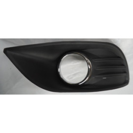 FORD FOCUS- SD/HB- 08/11; SİS LAMBA KAPAĞI SOL SİS DELİKLİ SİYAH (SİS YUVASI NİKELAJLI) (TW) 829-2062