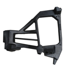 FORD FOCUS- HB- 08/11; ARKA TAMPON İÇ BAĞLANTI BRAKETİ SAĞ (PLASTİK) (5KAPI) (BFN) 829-2623