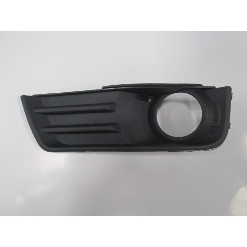 FORD FOCUS C MAX- 04/06; SİS LAMBA KAPAĞI SOL SİYAH SİS DELİKLİ 835-2062