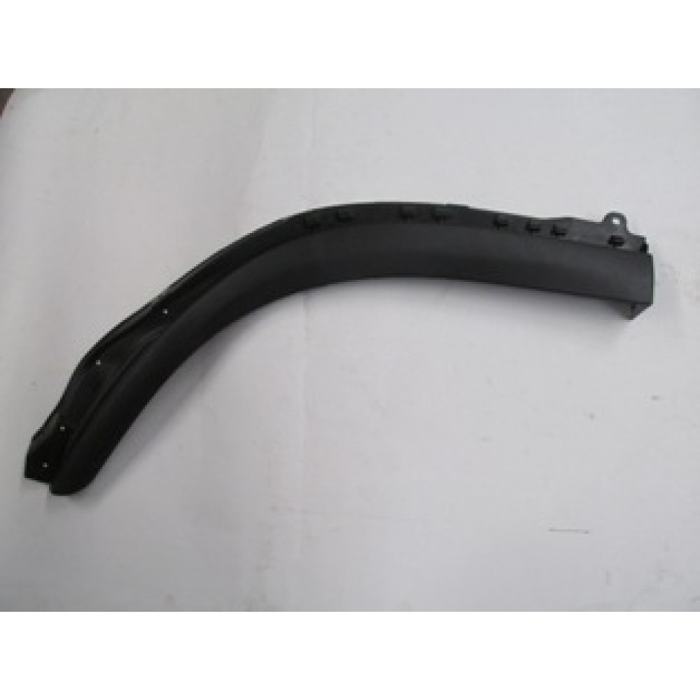 ISUZU NLR- 10/24; ÇAMURLUK AĞZI PLASTİĞİ SOL (BFN) 996-2114