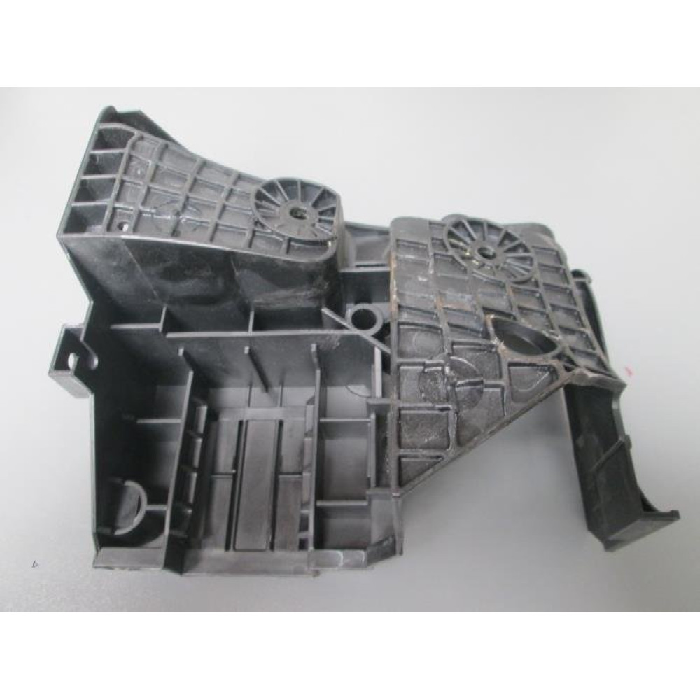 SIGORTA KUTUSU KAPAGI ALT VW 1K0907361C SIGORTA KUTUSU KAPAGI ALT VW 1K0907361C