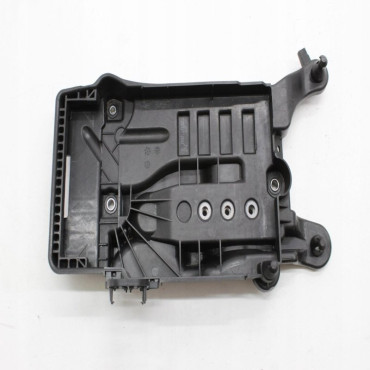 AKÜ SEHPASI AKÜ ALT TABLASI VW 2Q0915331