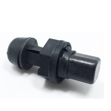 BAGAJ DAYANMA TAKOZU VW 6Q6827499C