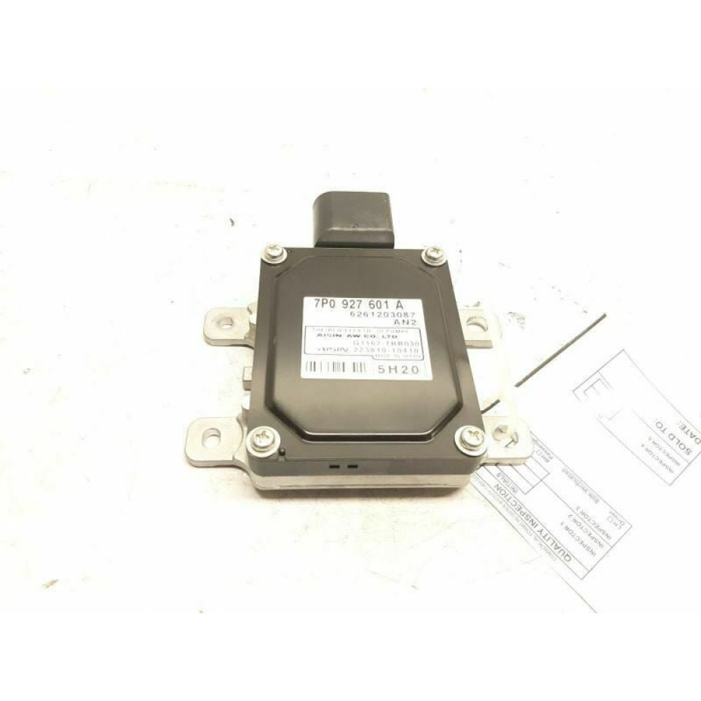 KONTROL ÜNITESI YAG POMPASININ VW 7P0927601A KONTROL ÜNITESI YAG POMPASININ VW 7P0927601A