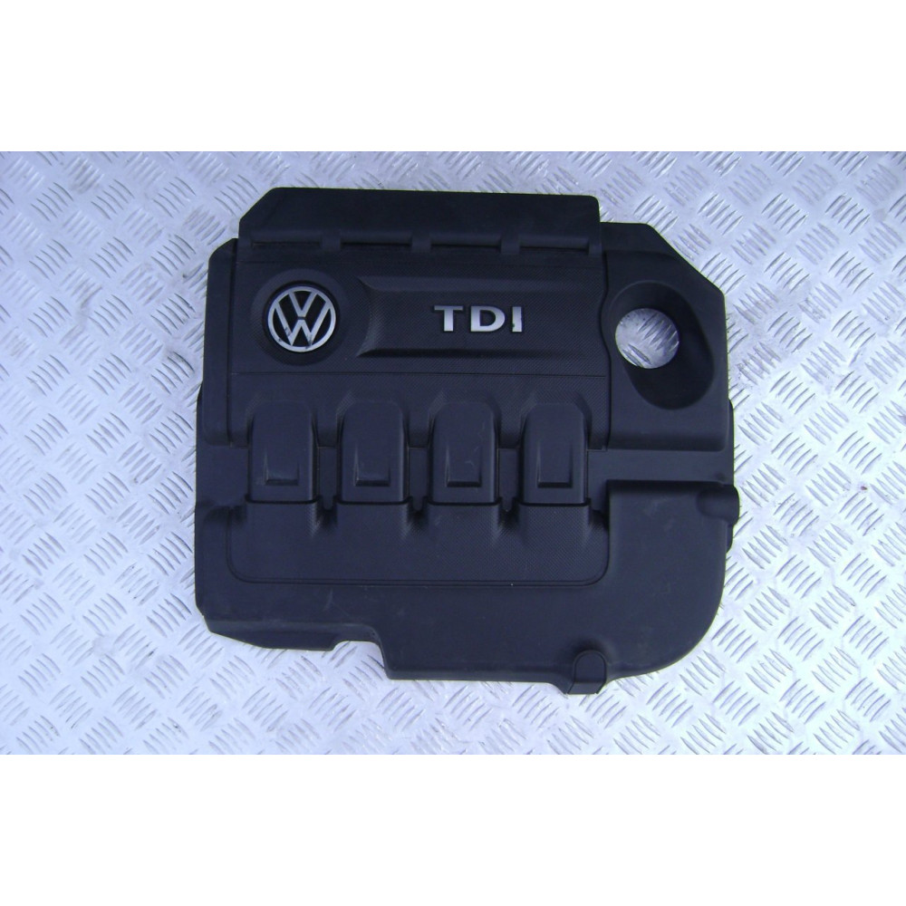 MOTOR ÜST KAPAGI PLASTIGI BOEM 04L103925Q