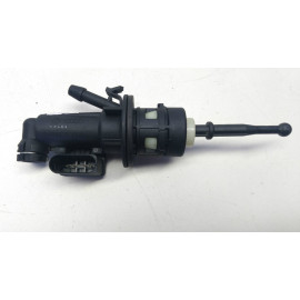 DEBRIYAJ MERKEZI ÜST 511 0318 10 (SOKETSIZ) FTE KG15065.4.9 DEBRIYAJ MERKEZI ÜST 511 0318 10 (SOKETSIZ) FTE KG15065.4.9
